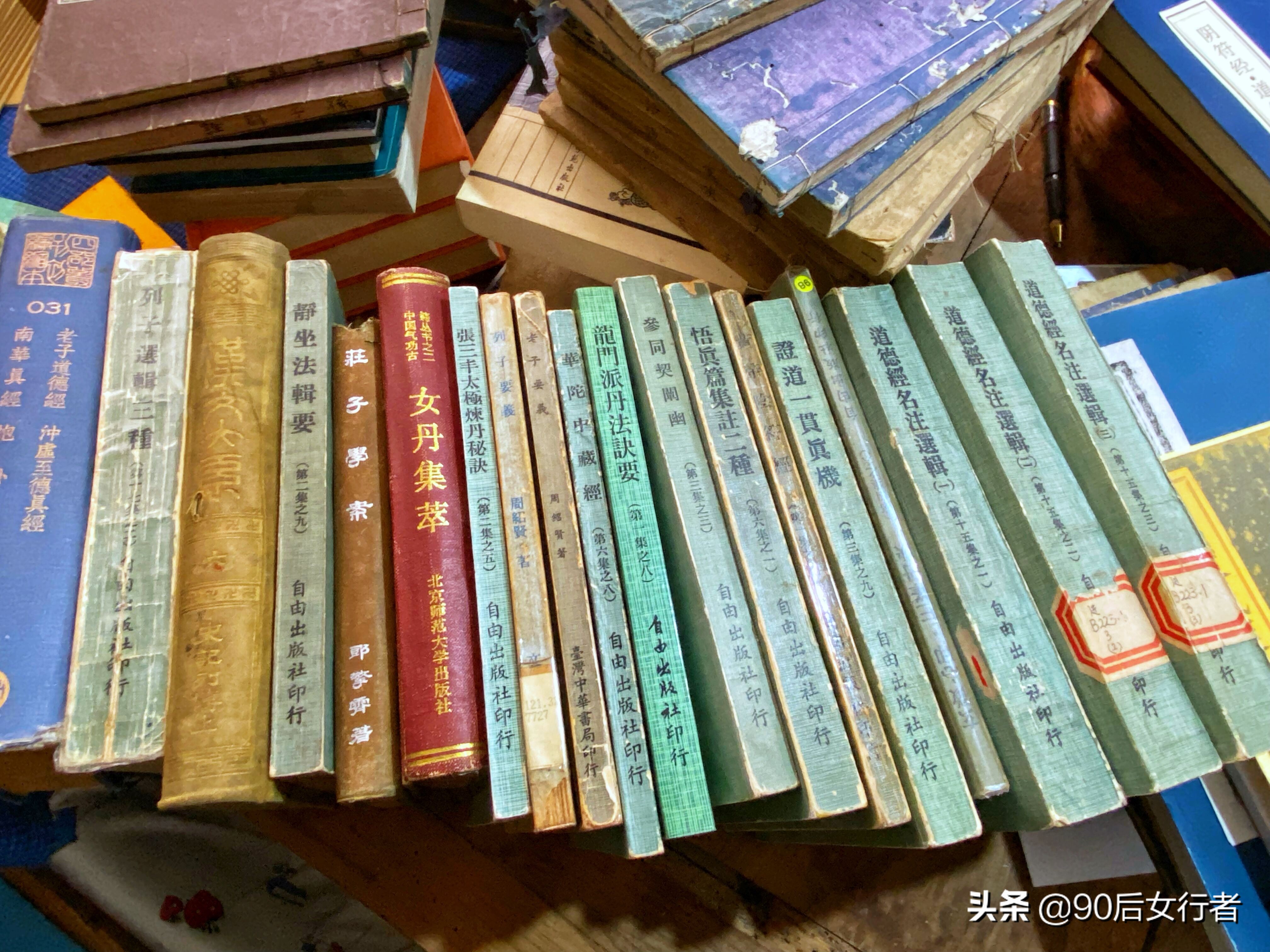 下雨天去拜访师傅合适吗,雨天去青城山