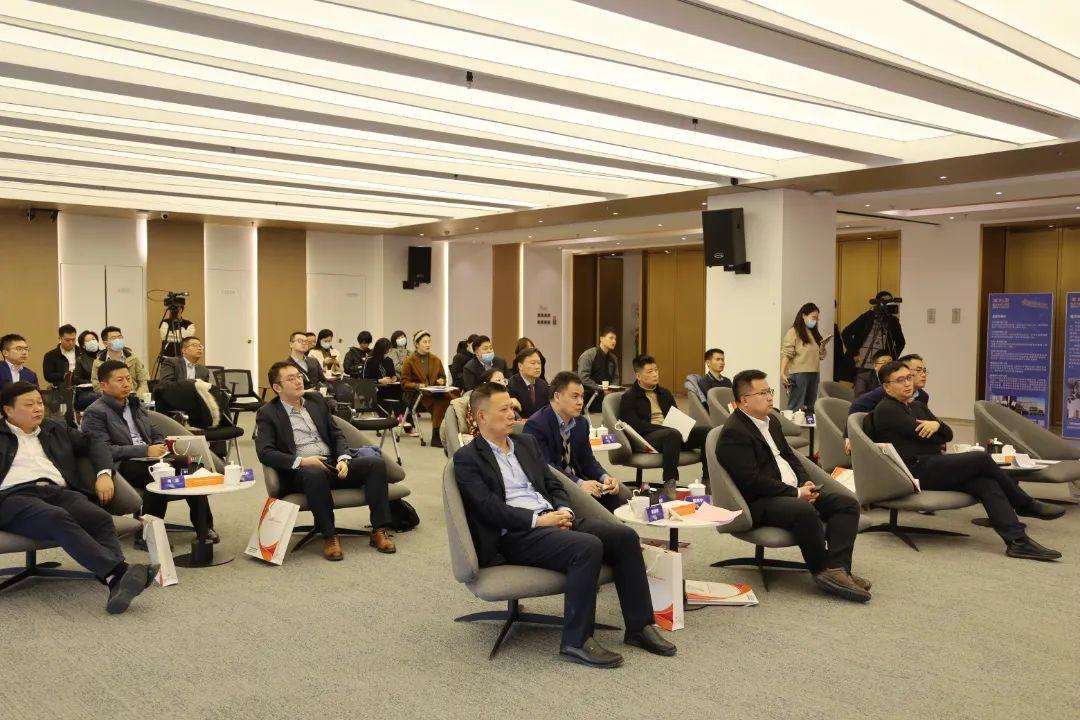 聚焦“芯”时代:化龙会走进秦创原集成电路加速器成功举办