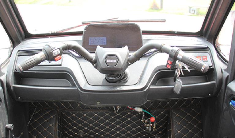 四轮老年代步车雨棚全套最新款,挡雨老年代步车