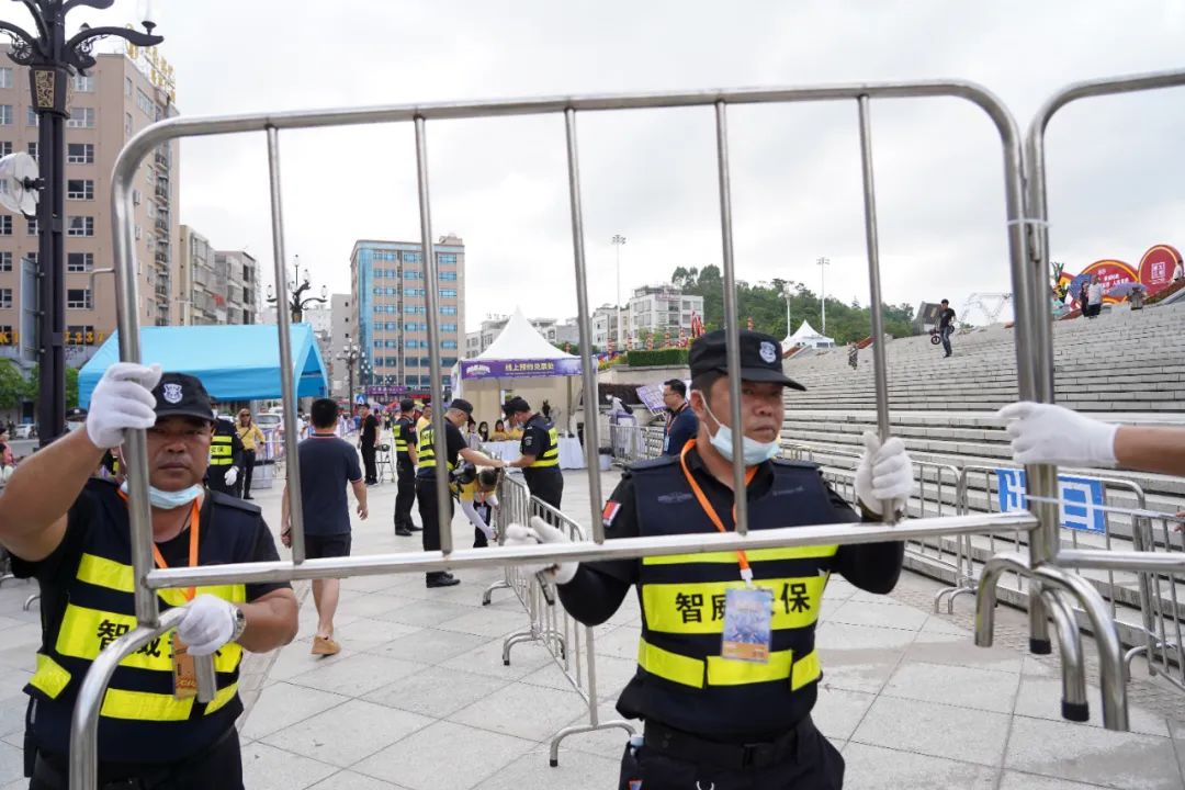 燃情五一|智威安保圆满完成热浪音乐嘉年华（廉江站）安保项目