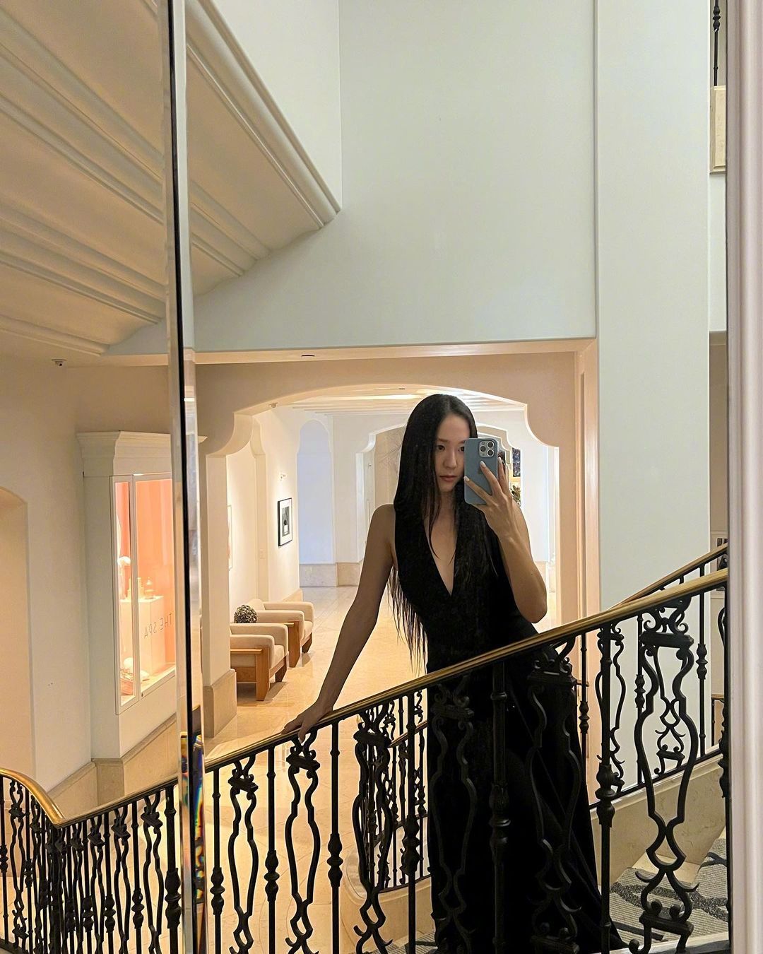 郑秀晶私服清新减龄女神不再高冷,郑秀晶高冷气质