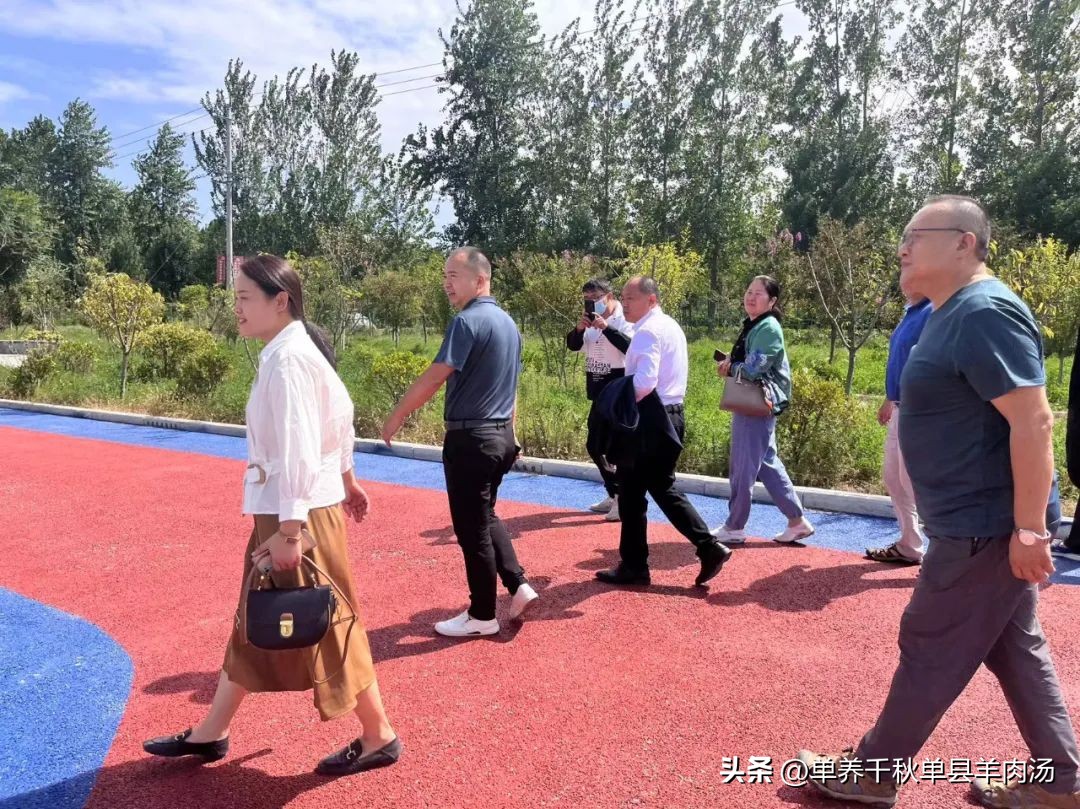 加盟签约合作现场,加盟店考察签约