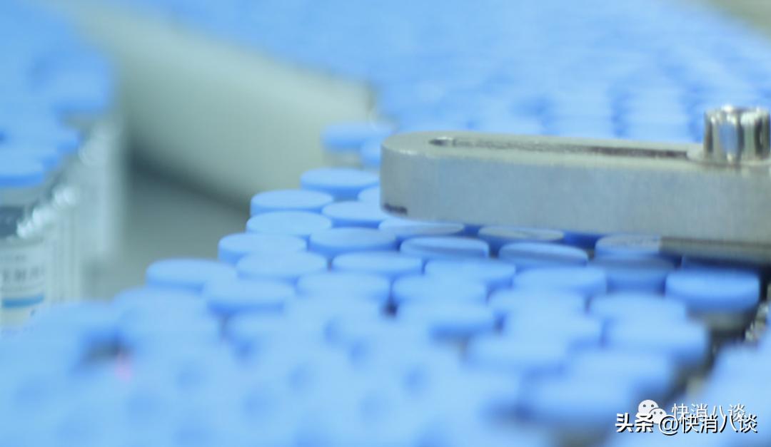 九价HPV疫苗一针难求，黄牛“代约”实则为*局骗**，私立医院三针价格在5100-5700元之间，部分还需搭售体检套餐