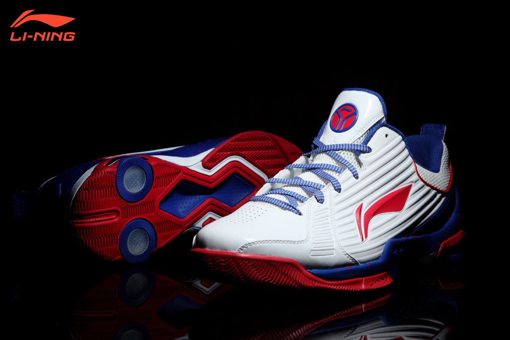 李宁gforce9000extrastrong,李宁超轻篮球鞋哪代最好