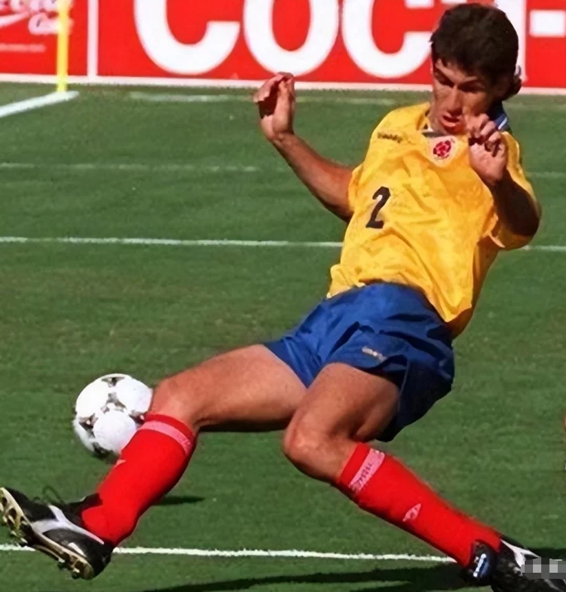 埃斯科巴踢进自家球门,1994年世界杯哥伦比亚埃斯科巴