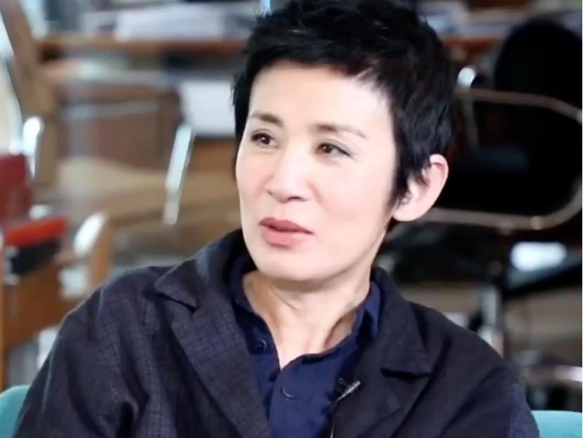 吴君如女儿出道这颜值是认真的吗,吴君如12岁女儿视频