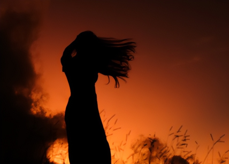 面对性骚扰正确的应对方式文字,面对性骚扰科学应对