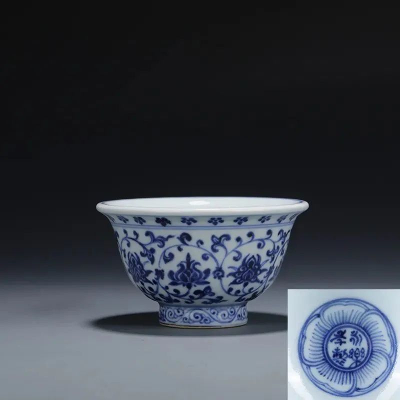 明永乐青花缠枝莲压手杯,宣统官窑青花压手杯价值