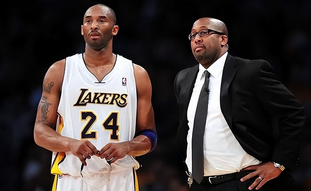 麦克布朗会得到最佳主教练吗,麦克布朗执教勇士17年