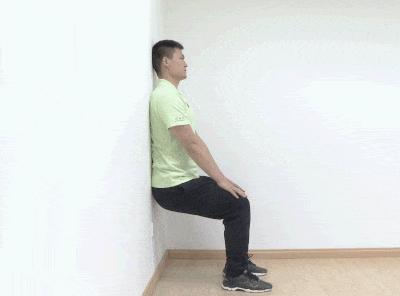 走多了膝盖疼，咋回事儿？用这几招，膝盖不再疼