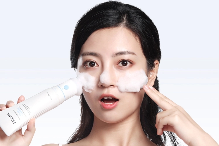 黛昂丝夏季鼻子毛孔粗大，这些方法帮你解决