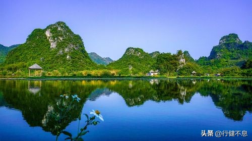 同作逐臣君更远青山万里一孤舟,关于青山万里一孤舟的诗句