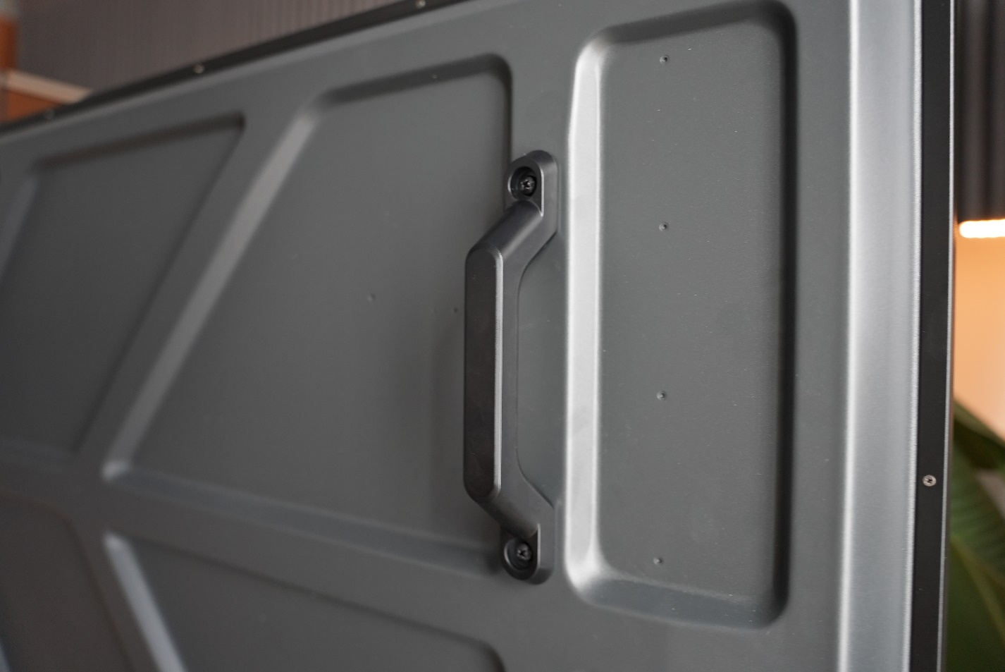 海信电视100寸效果图,家里有个影院