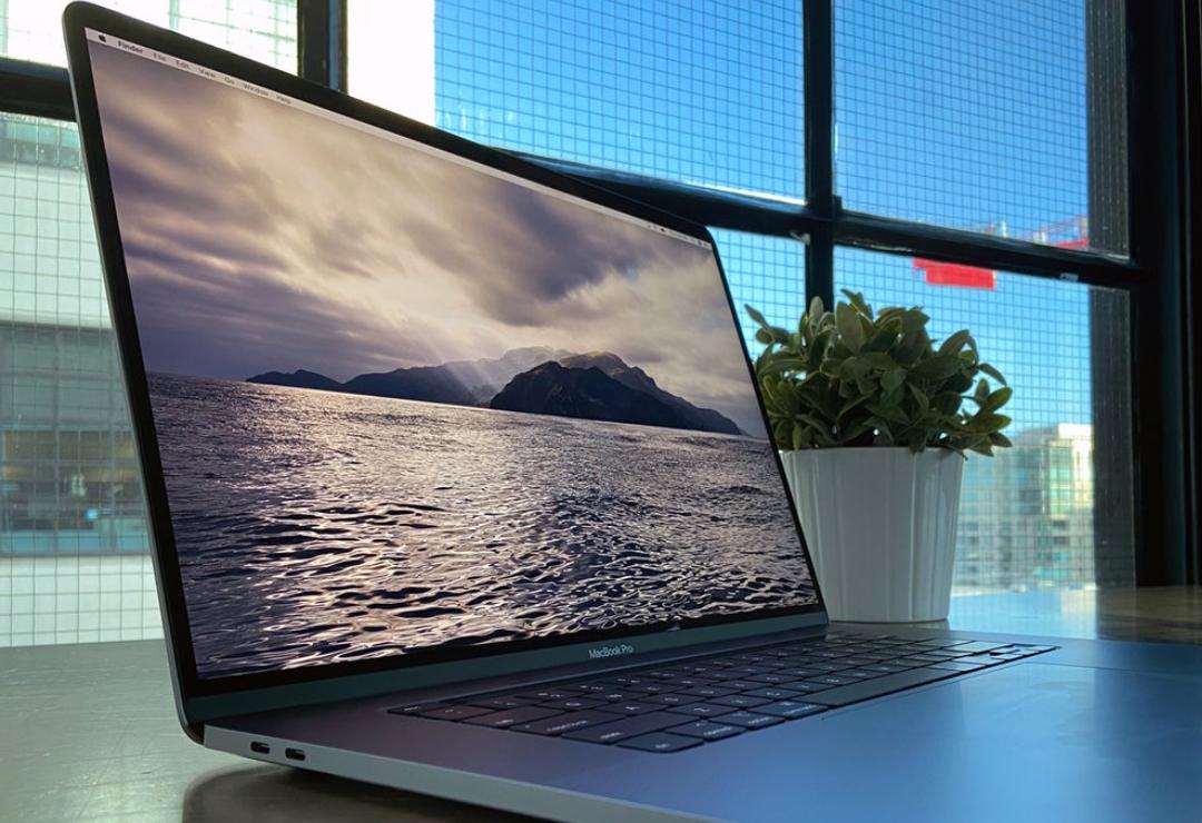 苹果macbook系统与win系统比较,macbook和windows本的对比体验