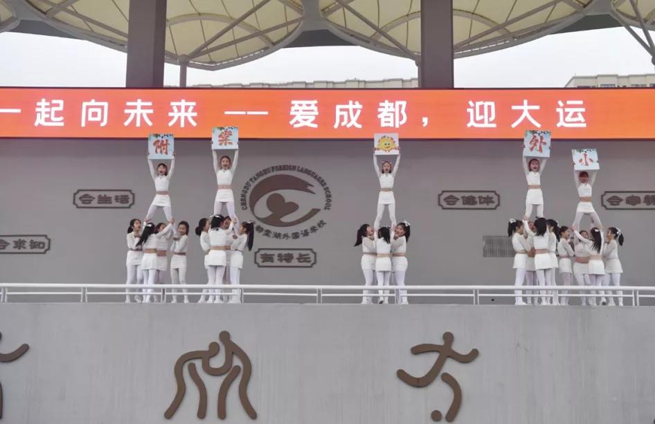 开学啦听听新生的感受,开学了看一下宿舍的环境