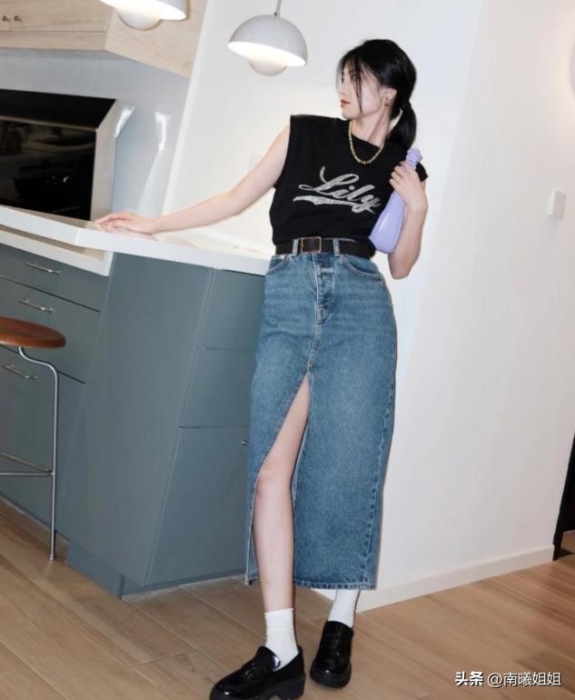 立秋后就收起你的凉鞋吧！今年流行的“乐福鞋”，高级百搭又显高