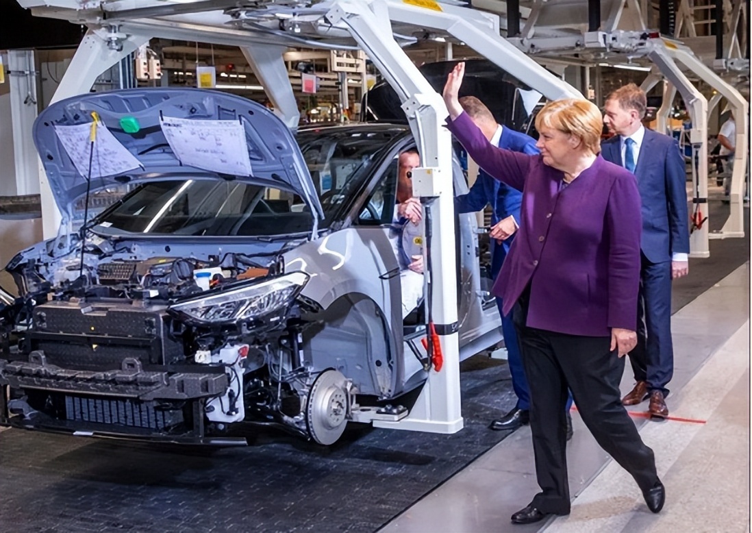 全世界十个国家重工业强国排名,全球十大顶尖重工业国家