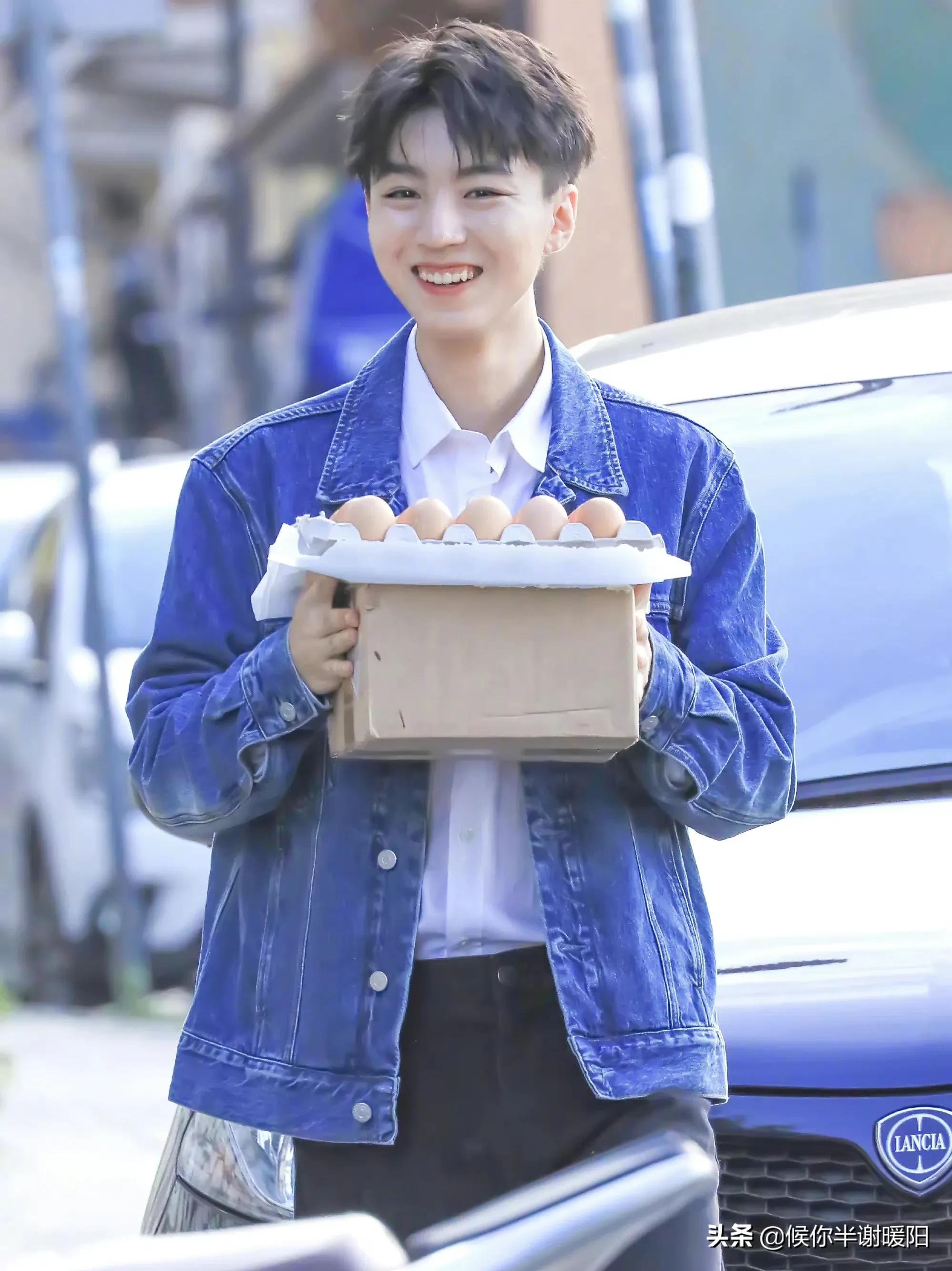 男明星寸头李现,男明星寸头杨洋肖战