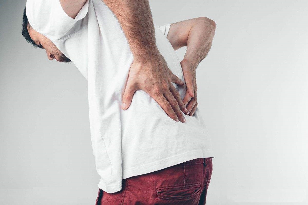 尾骨疼坐时间长了受不了,尾骨坐久会痛是什么原因