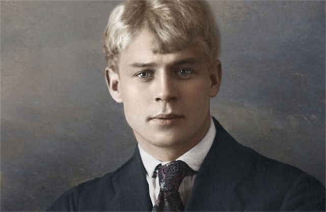 19岁爱上叶赛宁却只被他当情人，10年后，叶赛宁自杀，她坟前殉情