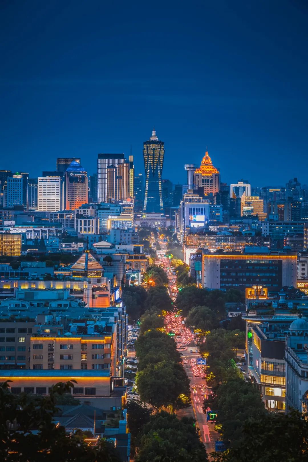 上海与杭州哪里更适合年轻人,杭州和上海哪个适合年轻人