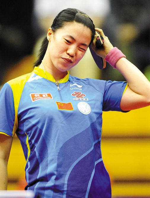 王楠患癌后丈夫的做法令网友泪目,王楠患癌却坚持两年退役为何