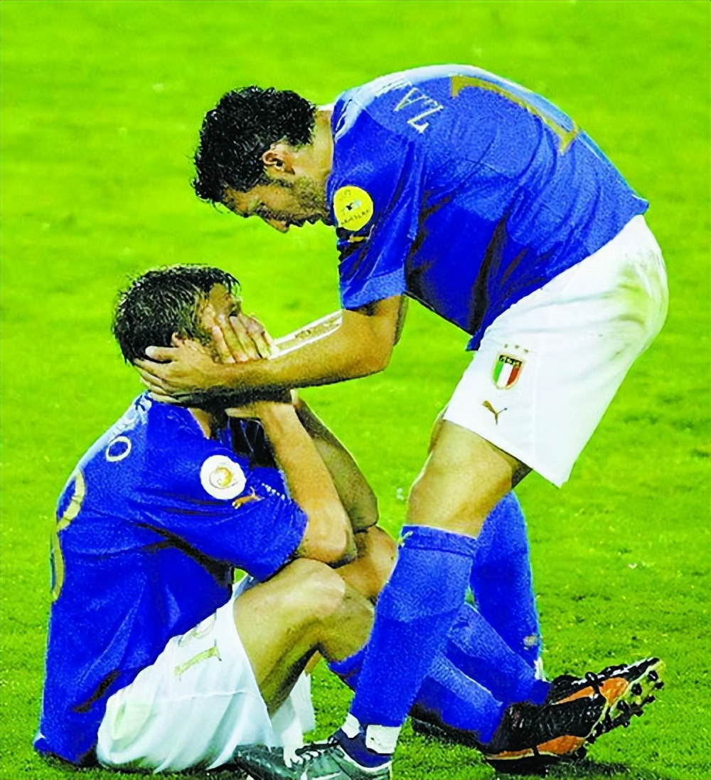 那些你没见过的足球图片,足坛最让人动容的图片