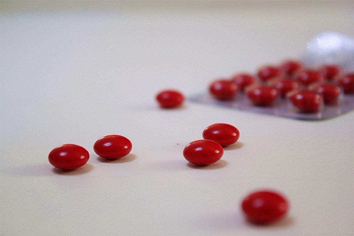 女性更年期盗汗失眠吃什么药调理,更年期盗汗失眠怎么办