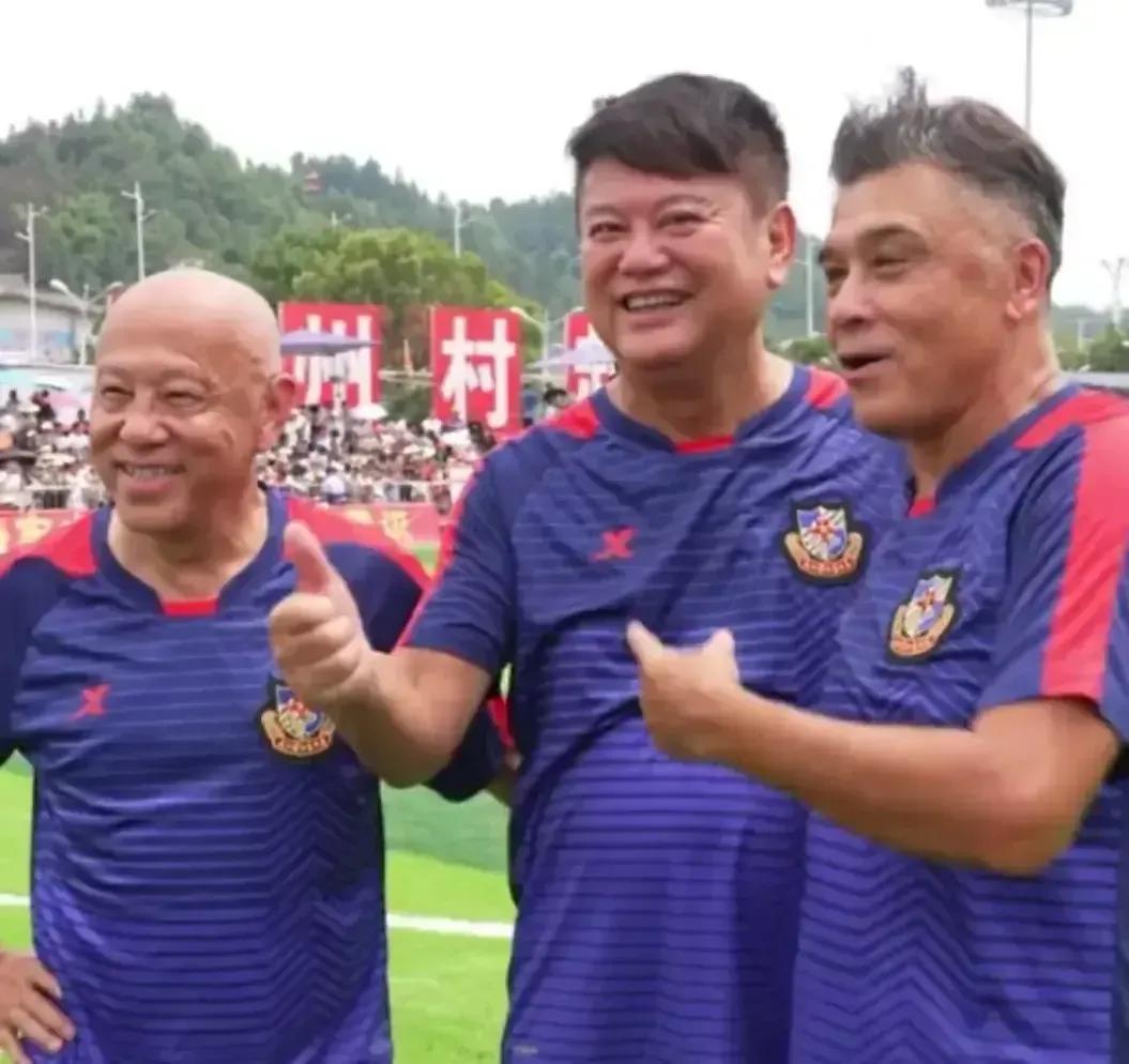 香港足球明星队伍球员厉害,香港明星足球队人气最旺哪一场