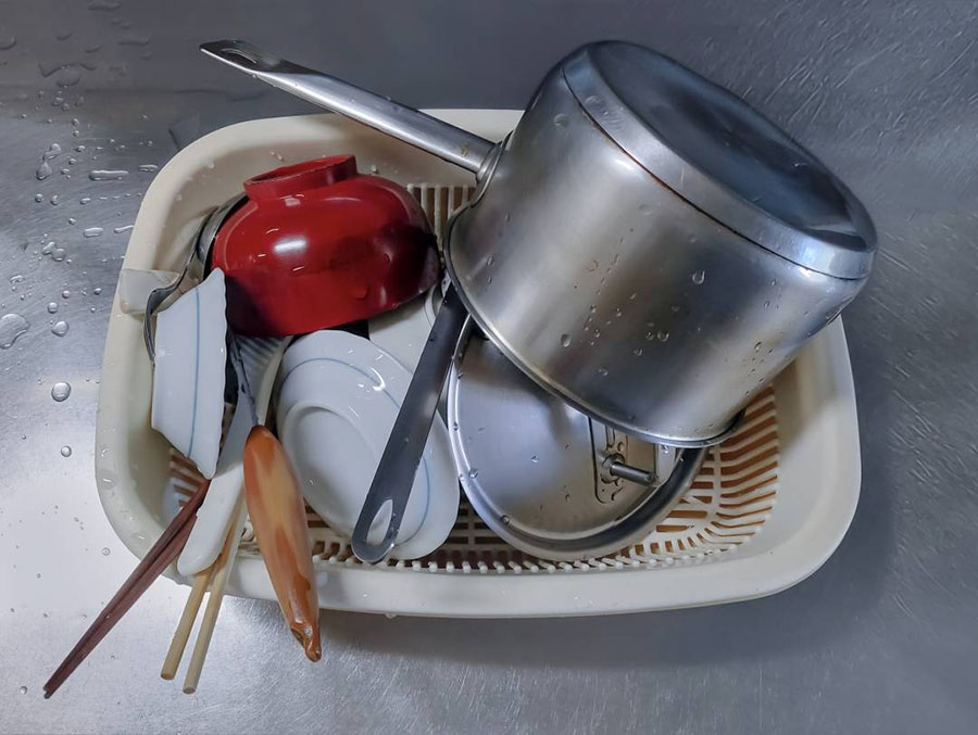 厨房过滤食物残渣沥水篮,厨房沥水碗篮放哪里