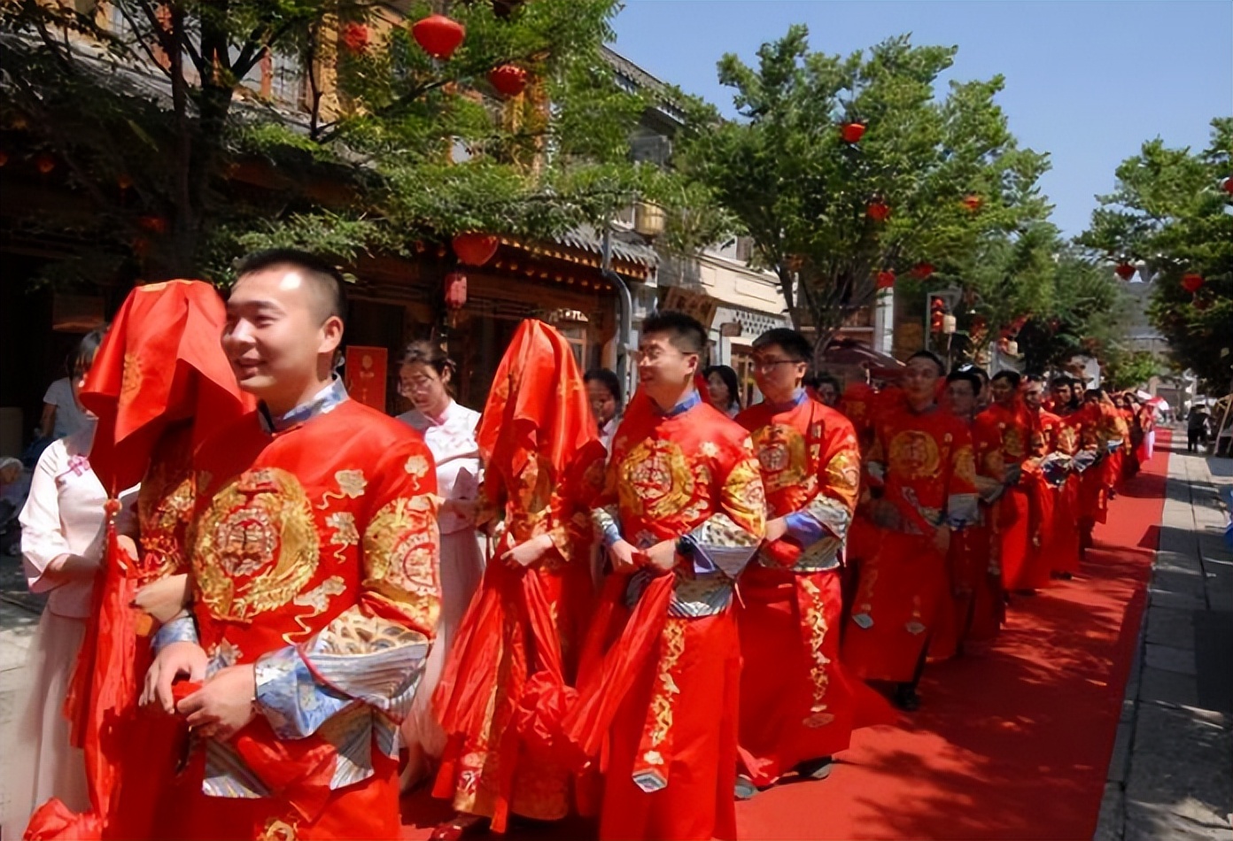 青岛首场新时代文明婚礼致证婚词,青岛崂山区新时代文明实践婚礼