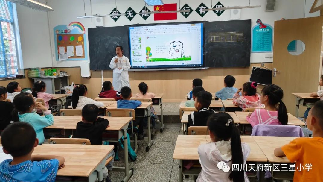 雪松路小学家长进课堂系列活动,第一实验小学开展家长进课堂