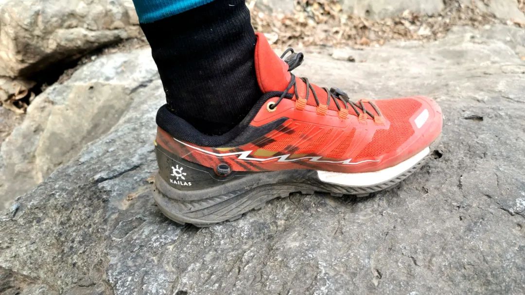 凯乐石和索康尼越野跑鞋对比,崛起的中国跑鞋