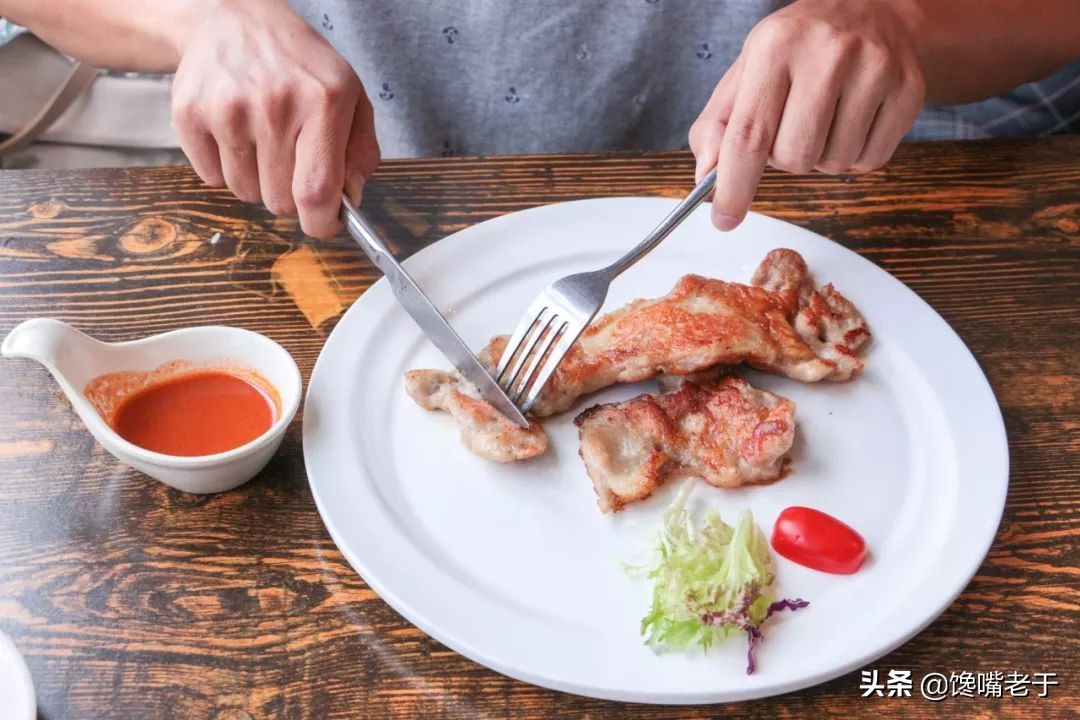 吃西餐的基本常识 (吃西餐的注意事项及讲究)