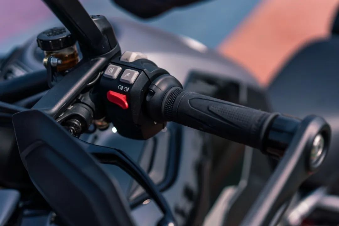 凯旋tiger1200配置对比,凯旋1200tigergtpro测试