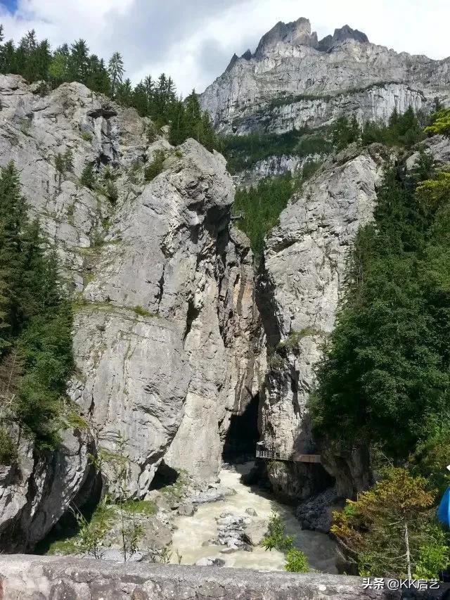 瑞士格林瓦尔德镇在哪个城市,瑞士格林瓦尔德小镇旅游攻略