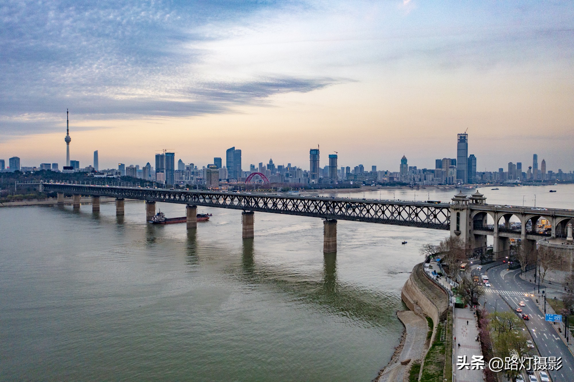 全球地理位置最好的城市上海,中国地理位置最好的城市排名榜