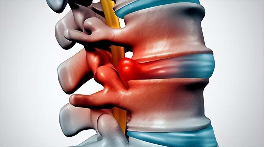 怎样使用划船机不伤膝盖,划船机如何不用腰发力