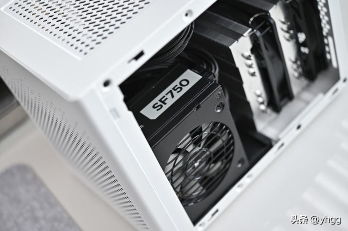 七彩虹影驰b460m,七彩虹b760i显卡