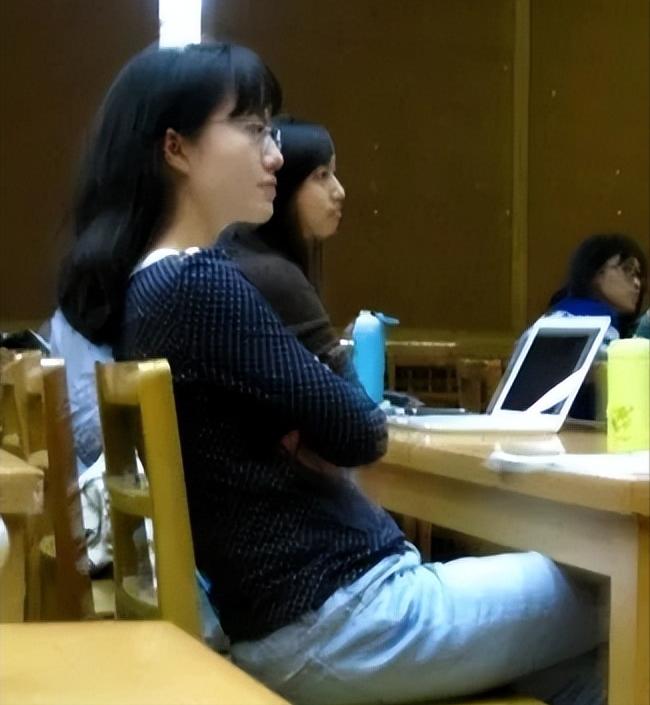 翁帆嫁给大自己54岁的杨振宁了吗,翁帆与杨振宁的婚姻生活曝光