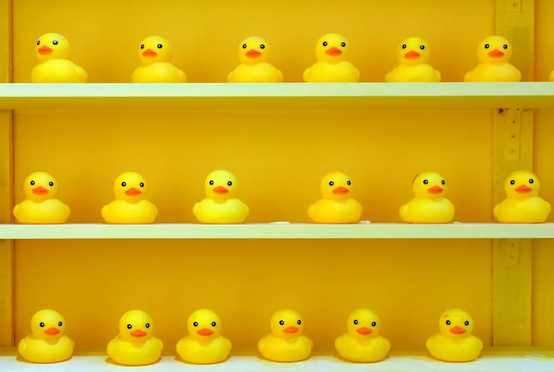 月薪5万的面试题流出：“猴子1分钟掰1根香蕉，一星期掰几根？”