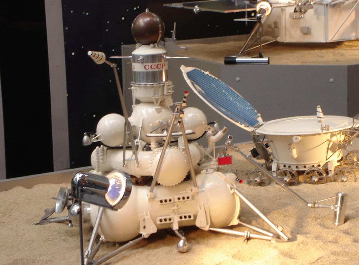 1.5克重礼送到法国和俄罗斯，NASA局长曾开口要，中方已读不回