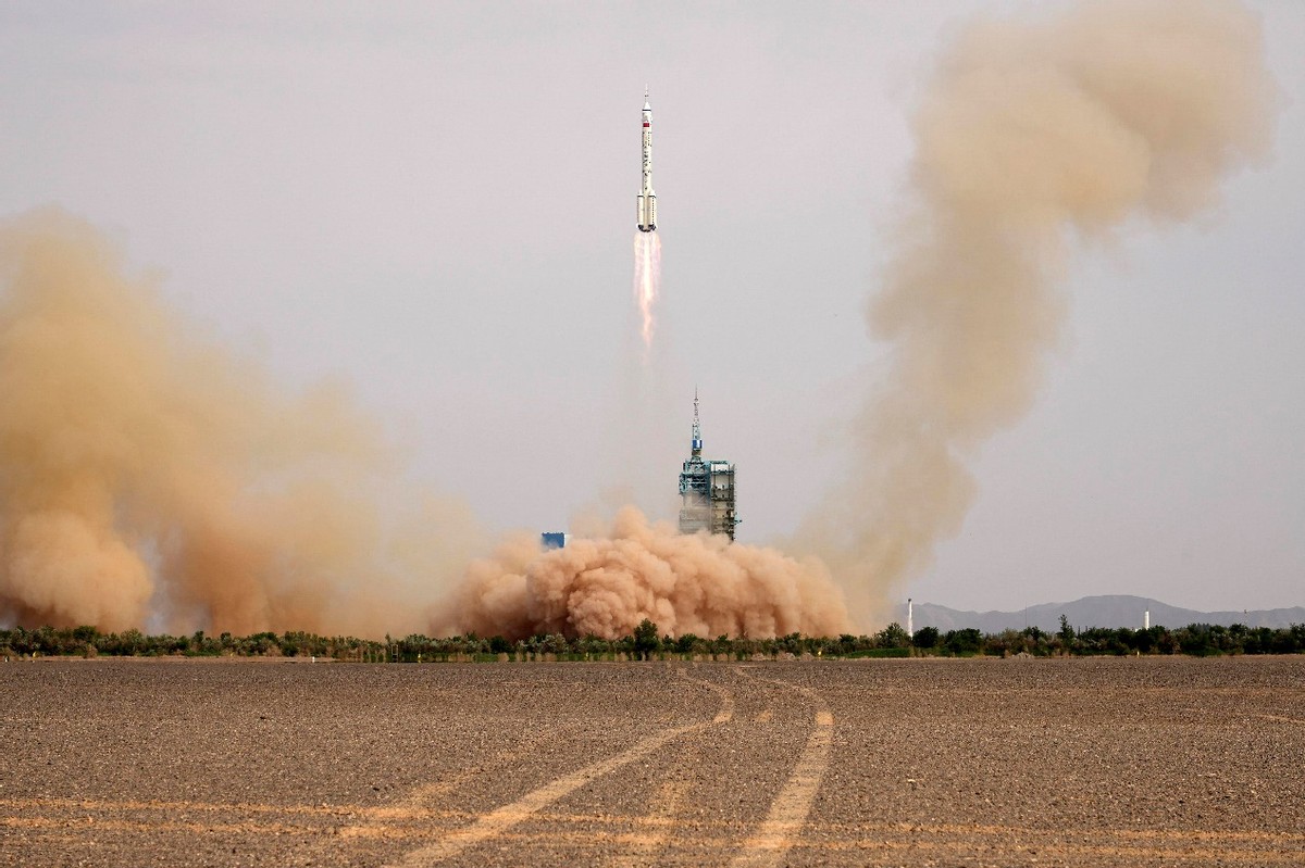 马斯克回应中美差距,马斯克回到美国谈脱钩