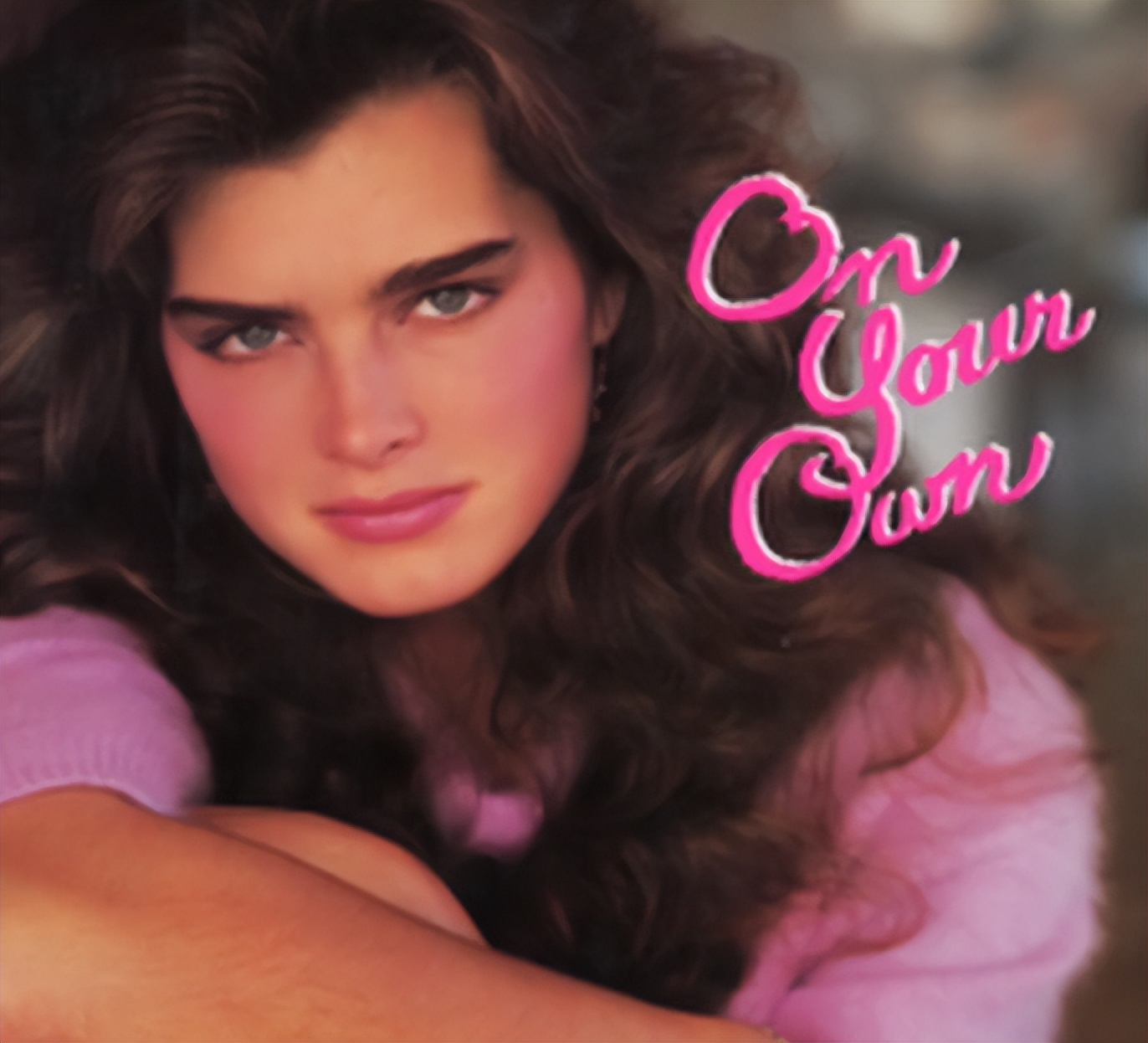 10岁全裸出镜，20岁声称自己仍是处女，“美国舒淇”的裸照风波