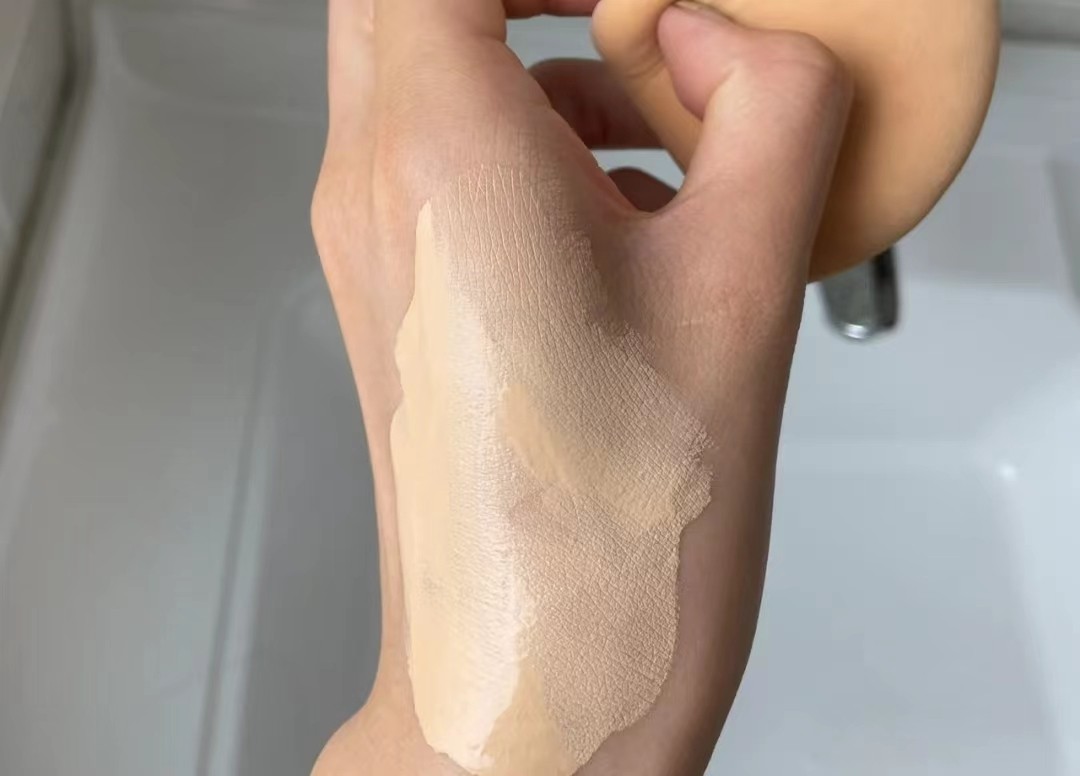 混油皮适合哪款大牌粉底液,油皮哪款粉底液持久不脱妆不卡粉