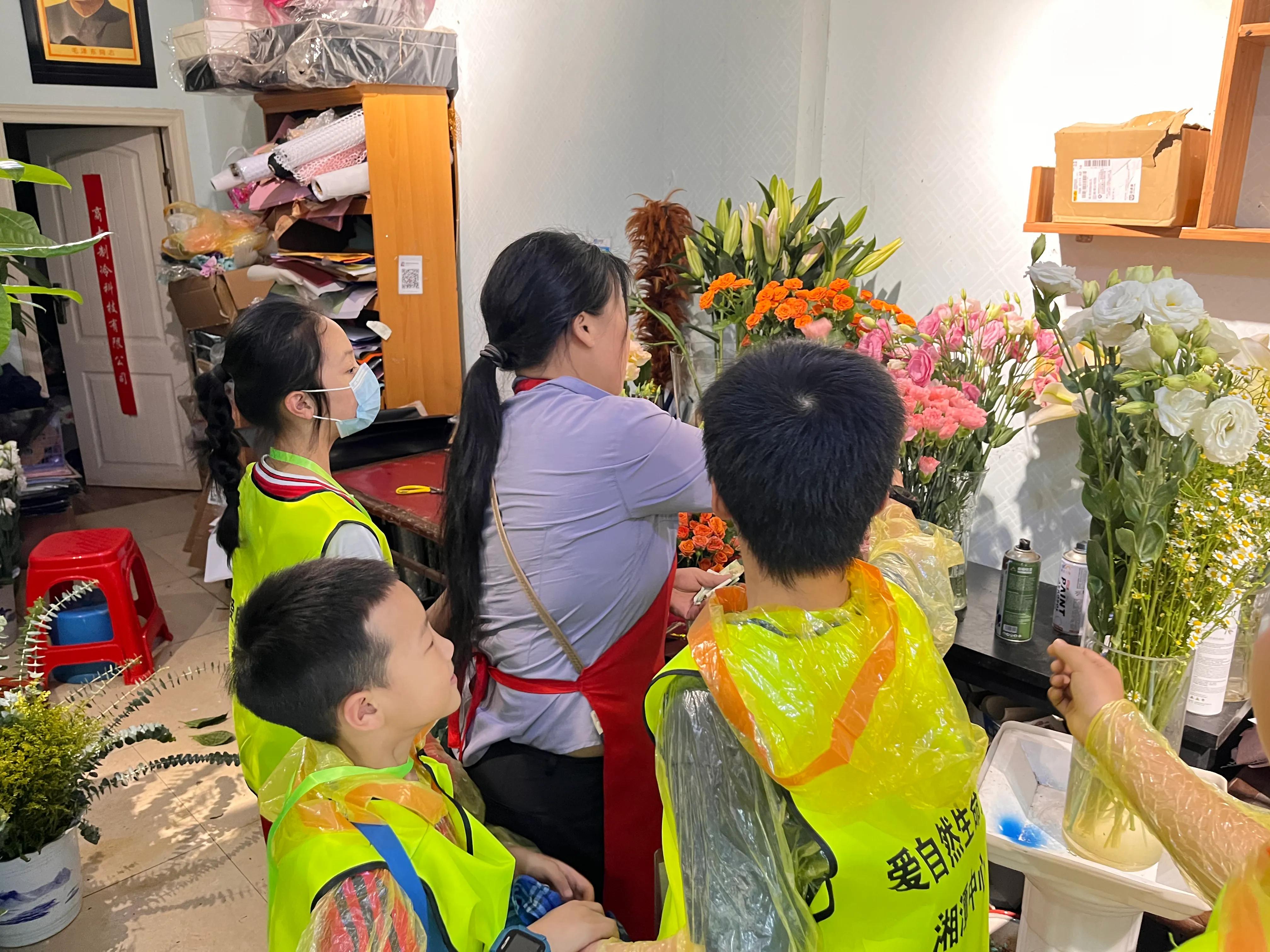 孩子一元城市生存挑战朋友圈文案,一元钱城市生存挑战