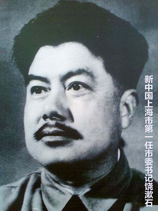 1955年，潘汉年在北京饭店突遭逮捕，陈毅怒斥：太糊涂，无法原谅