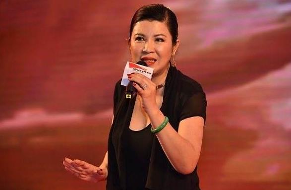 李娜出家跟韩红有关系吗,歌手李娜出家和韩红有关系吗