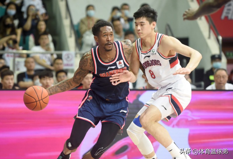 郭士强指导在广州队休赛期的训练,郭士强广州赛后发布会最新