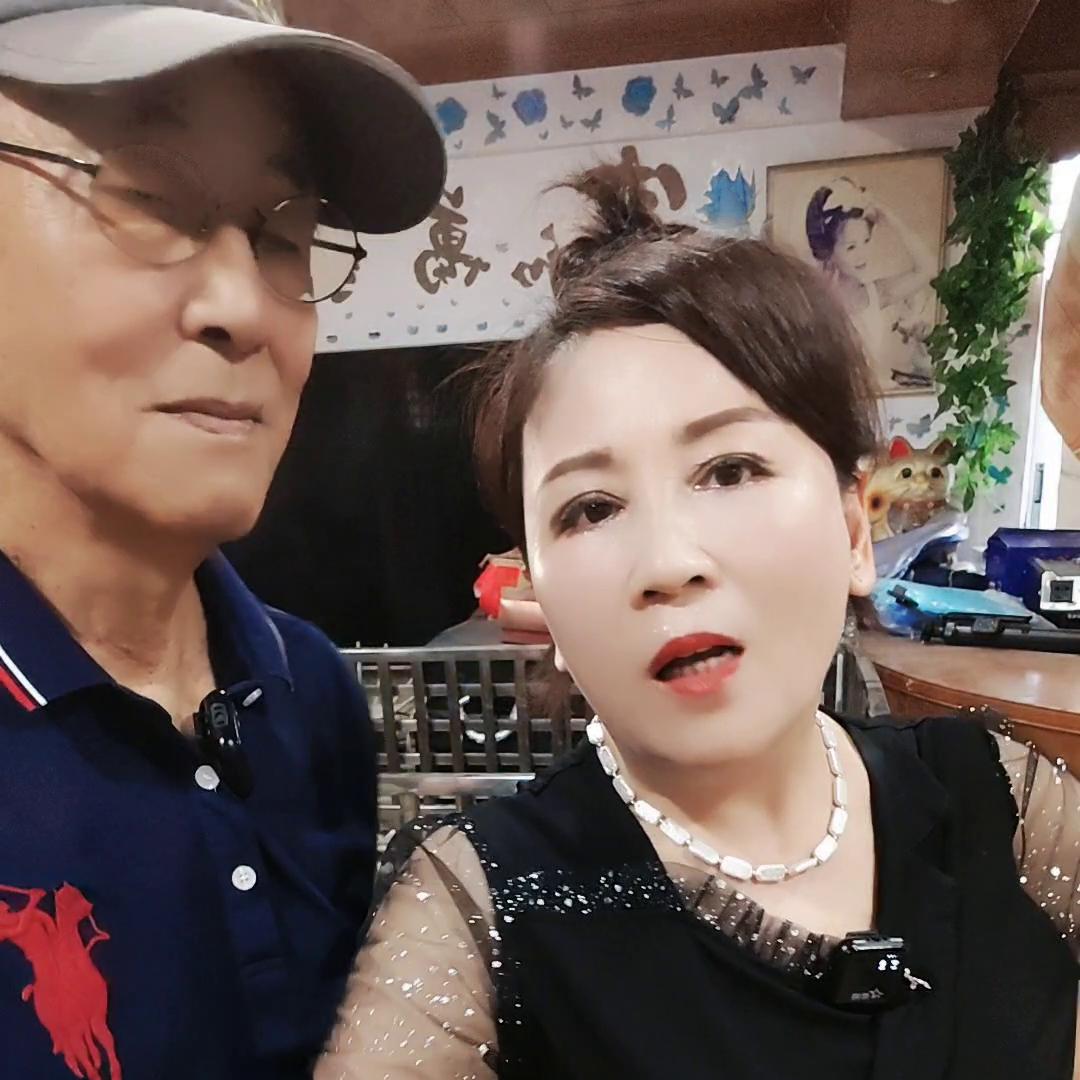 我老公是赌鬼。我是周扒皮母老虎。不影响咱俩一生一世，不...